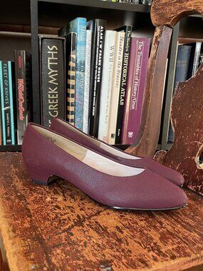 vintage Hush Puppies pump, size 8W